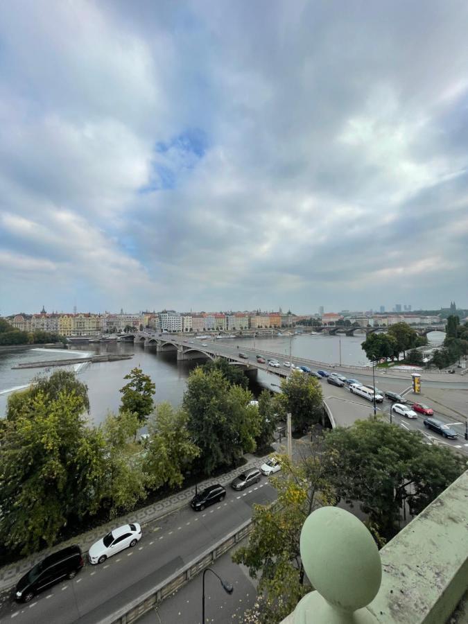 Janackovo Nabrezi 19 - Riverside Residence Praga Exterior foto