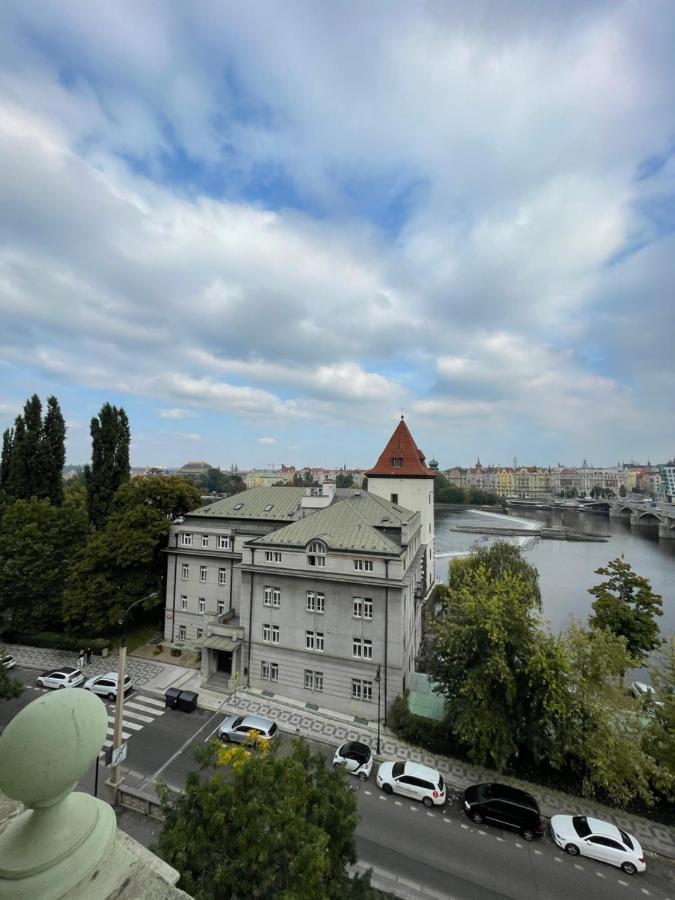 Janackovo Nabrezi 19 - Riverside Residence Praga Exterior foto